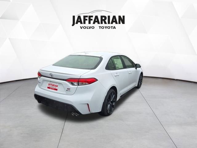 New 2026 Toyota Corolla SE image 3