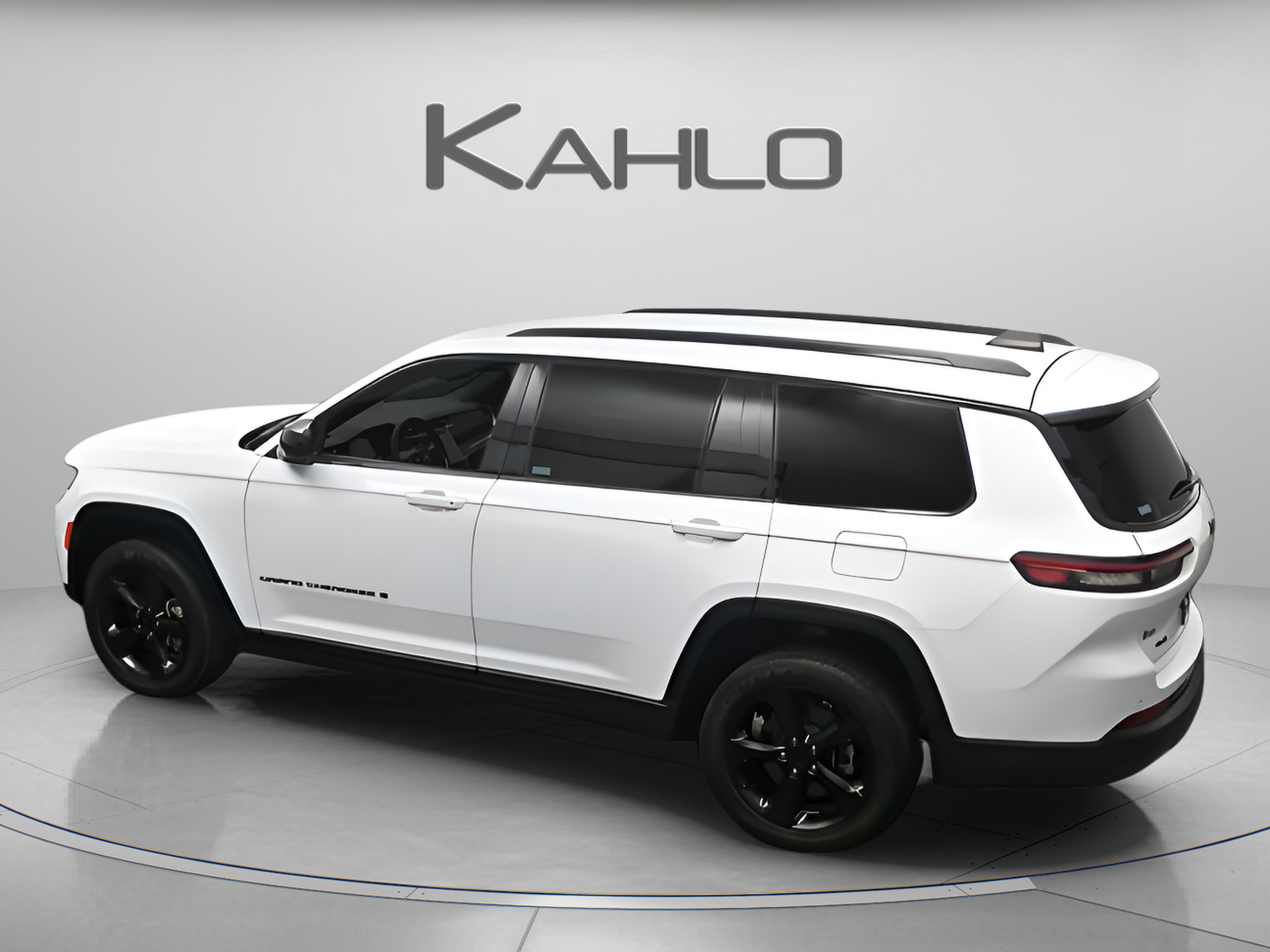 Used 2023 Jeep Grand Cherokee L Laredo AWD/4WD image 7