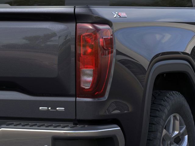 New 2026 GMC Sierra 1500 SLE image 11