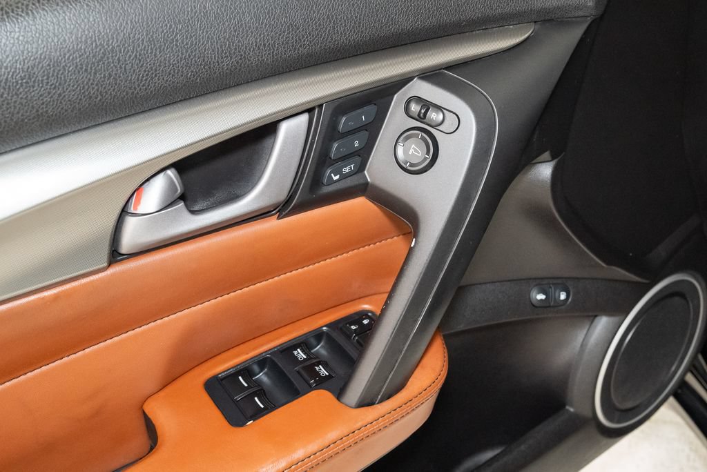 Used 2010 Acura TL SH-AWD image 10