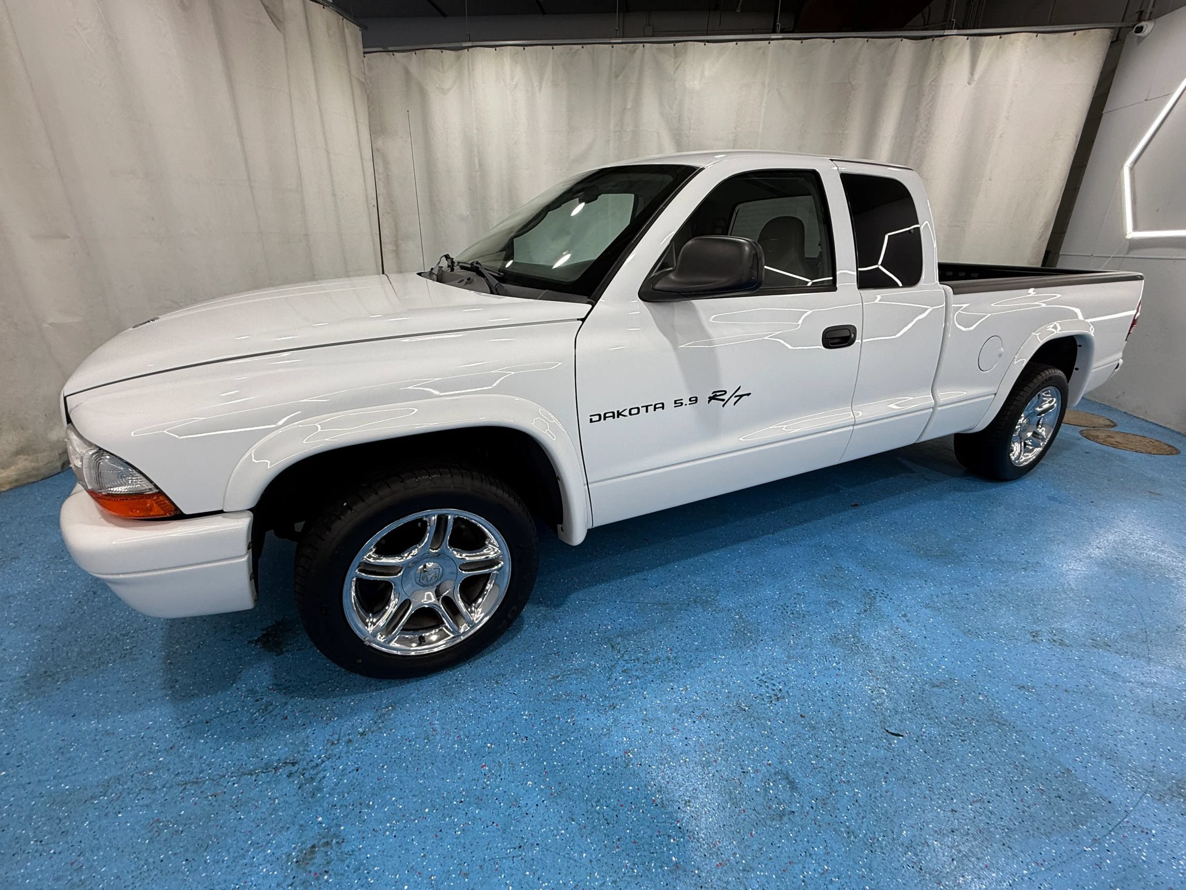 Used 2003 Dodge Dakota R/T RWD image 8