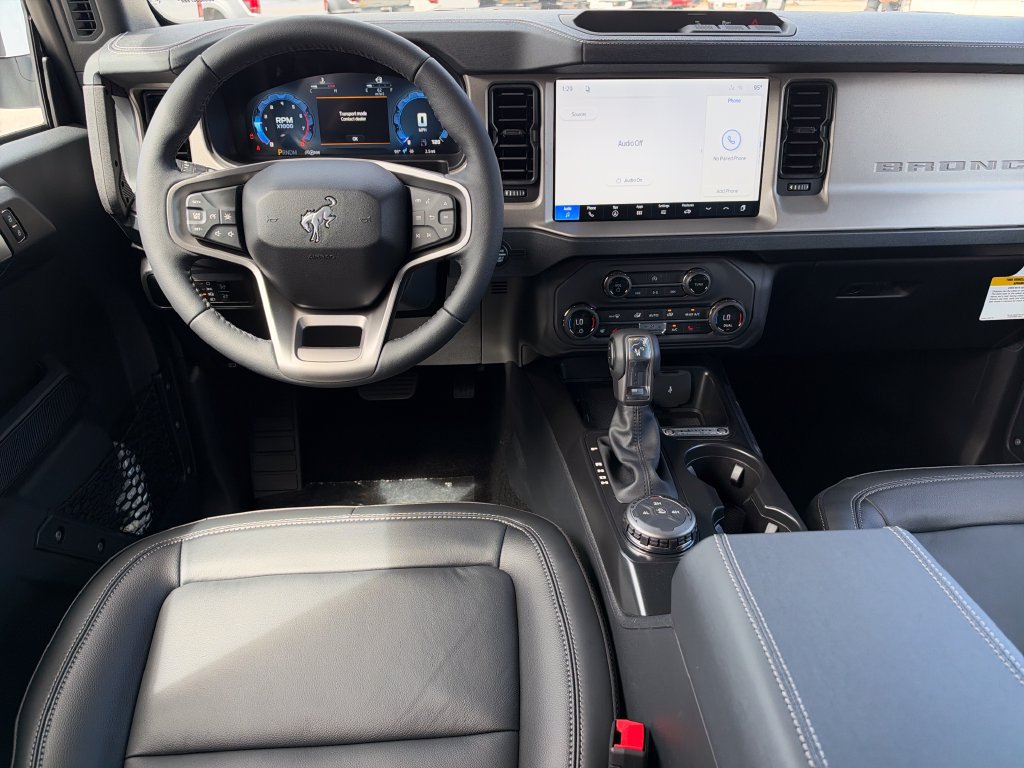 New 2026 Ford Bronco Outer Banks AWD/4WD image 5