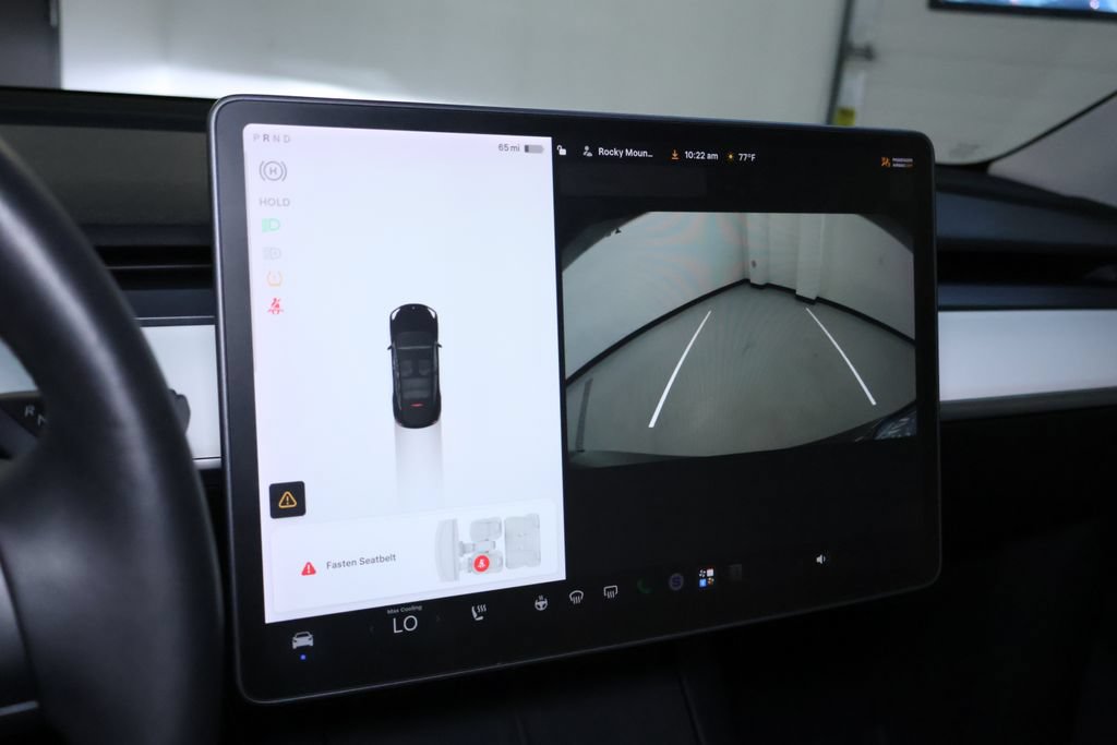 Used 2021 Tesla Model Y Long Range AWD/4WD image 25