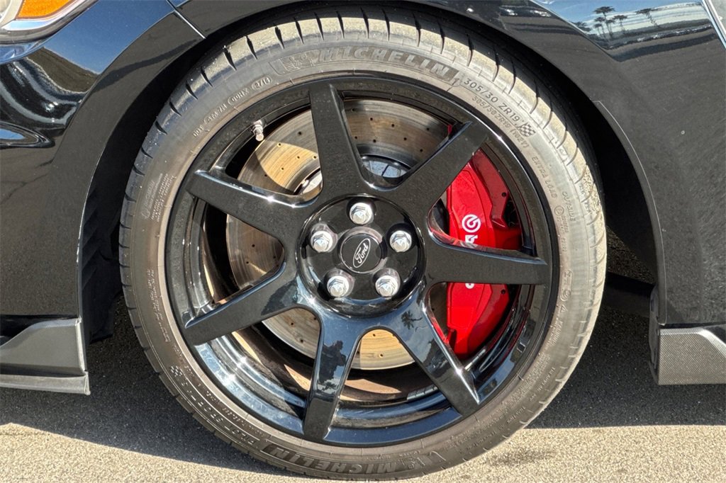 Used 2016 Ford Mustang Shelby GT350R w/ GT350R Equipment Group 920A image 31