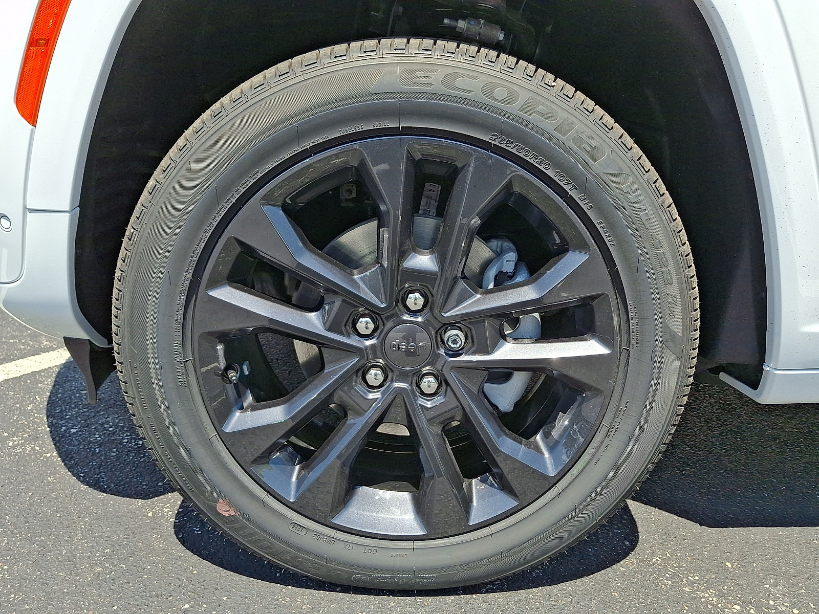 New 2026 Jeep Grand Cherokee Limited AWD/4WD image 5