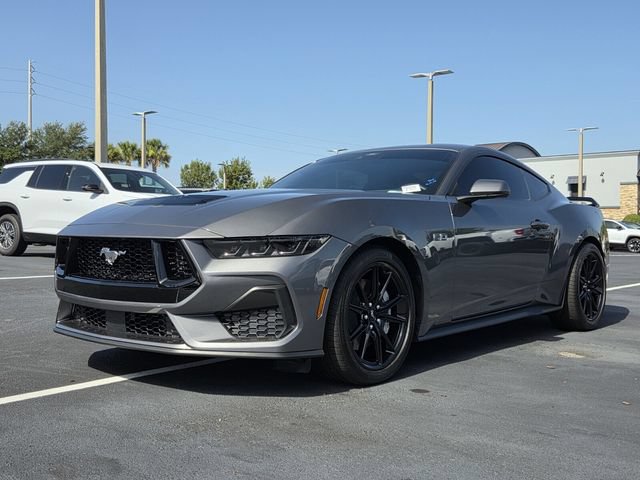 Used 2026 Ford Mustang GT Premium RWD image 2