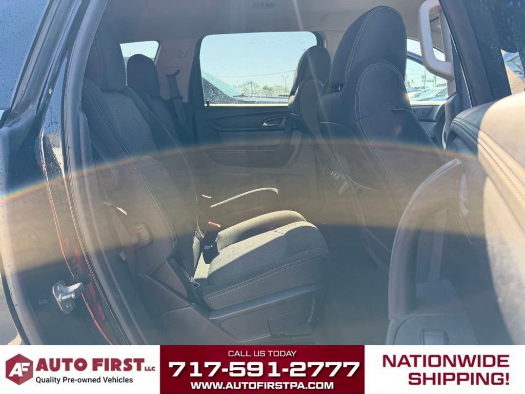 Used 2017 Chevrolet Traverse LT w/ Style and Technology Package AWD/4WD image 15