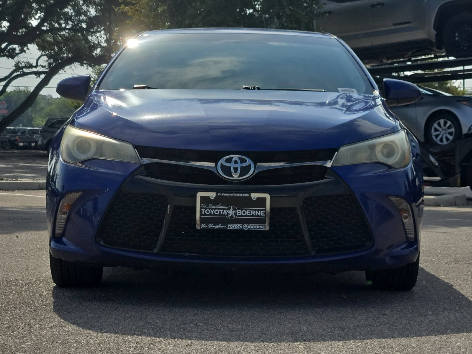 Used 2015 Toyota Camry SE FWD image 8