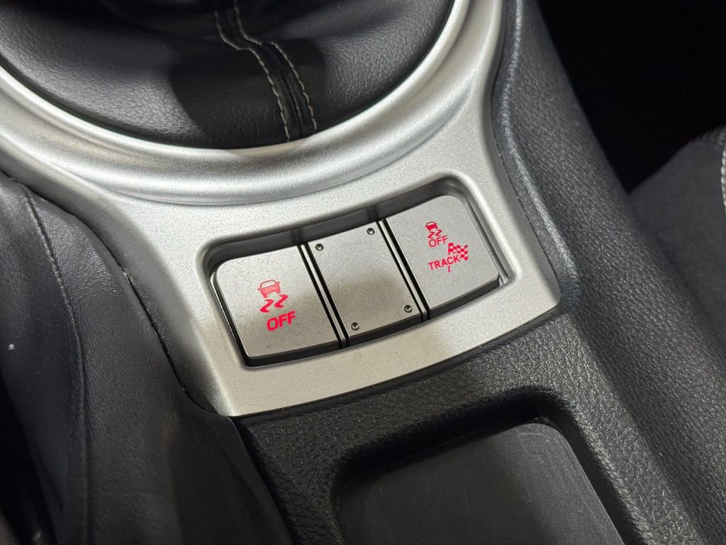 Used 2019 Toyota 86 RWD image 16