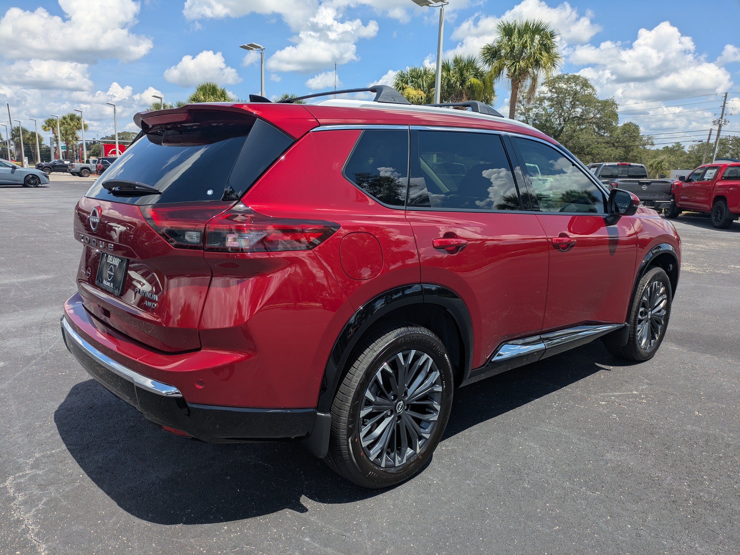New 2026 Nissan Rogue Platinum AWD/4WD image 4