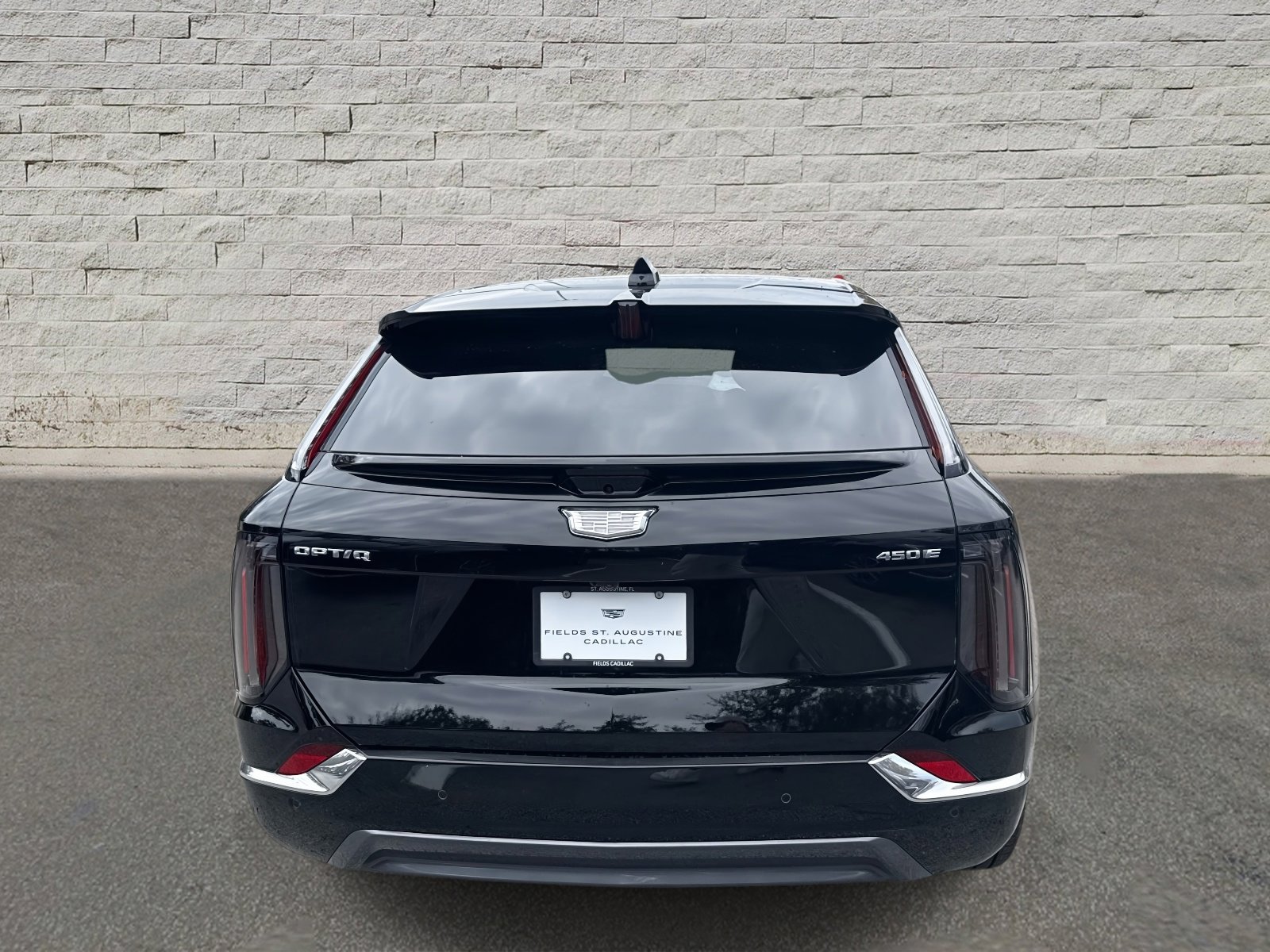 New 2026 Cadillac Optiq Luxury 2 image 6