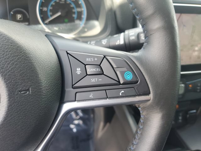 Used 2019 Nissan Leaf SV Plus w/ SV Plus Technology Package FWD image 17