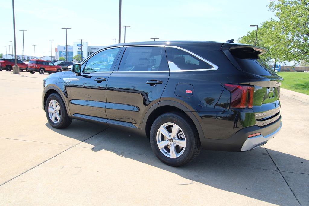 New 2026 Kia Sorento LX image 14
