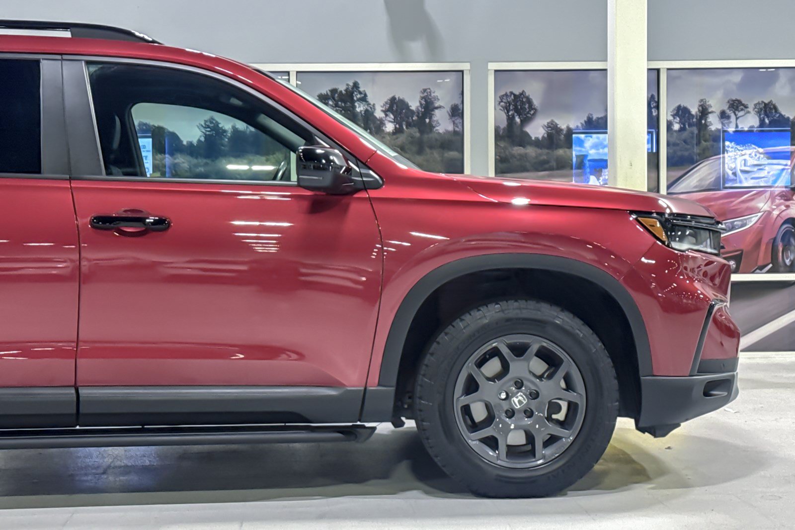 Used 2023 Honda Pilot TrailSport image 35