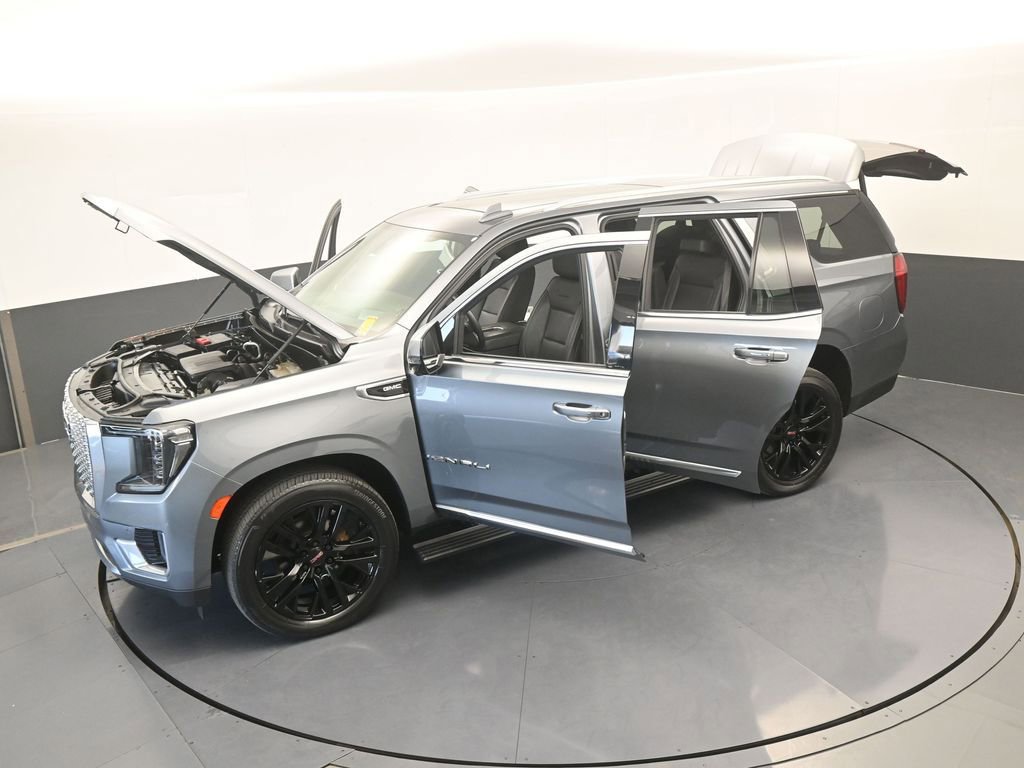 Used 2022 GMC Yukon Denali w/ Denali Premium Package image 78