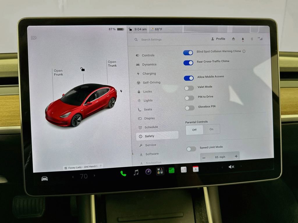 Used 2018 Tesla Model 3 Long Range RWD image 40