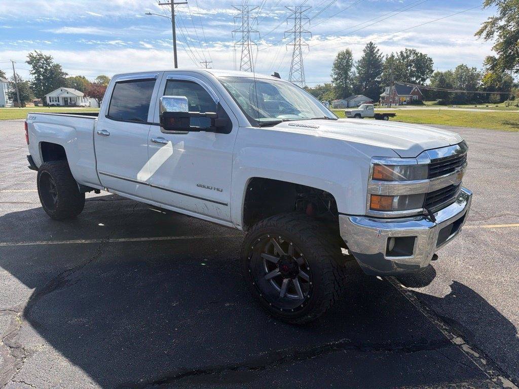 Used 2015 Chevrolet Silverado 2500 LTZ AWD/4WD image 4