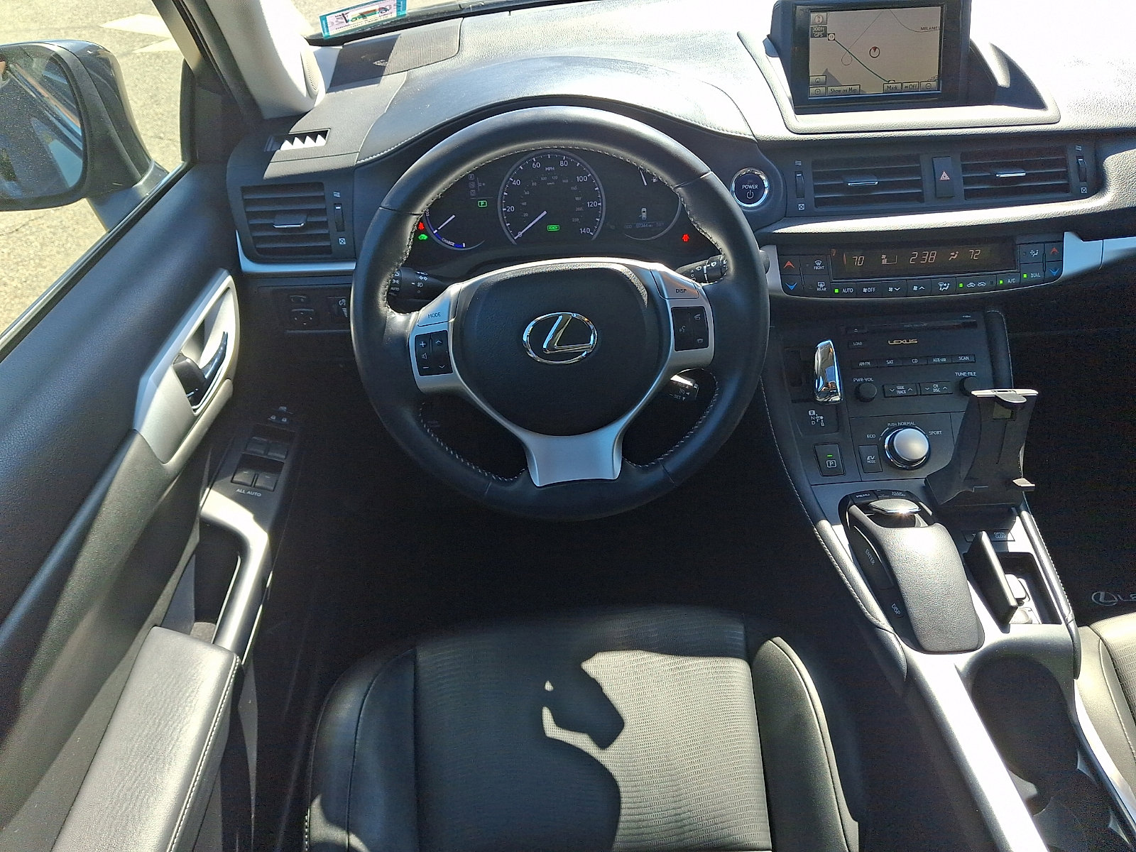 Used 2011 Lexus CT 200h Premium w/ Premium Audio Pkg image 11