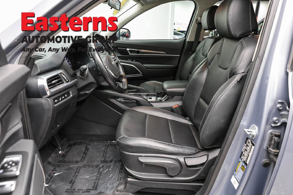 Used 2022 Kia Telluride LX FWD image 14