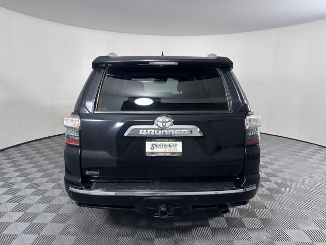 Used 2022 Toyota 4Runner Limited image 4