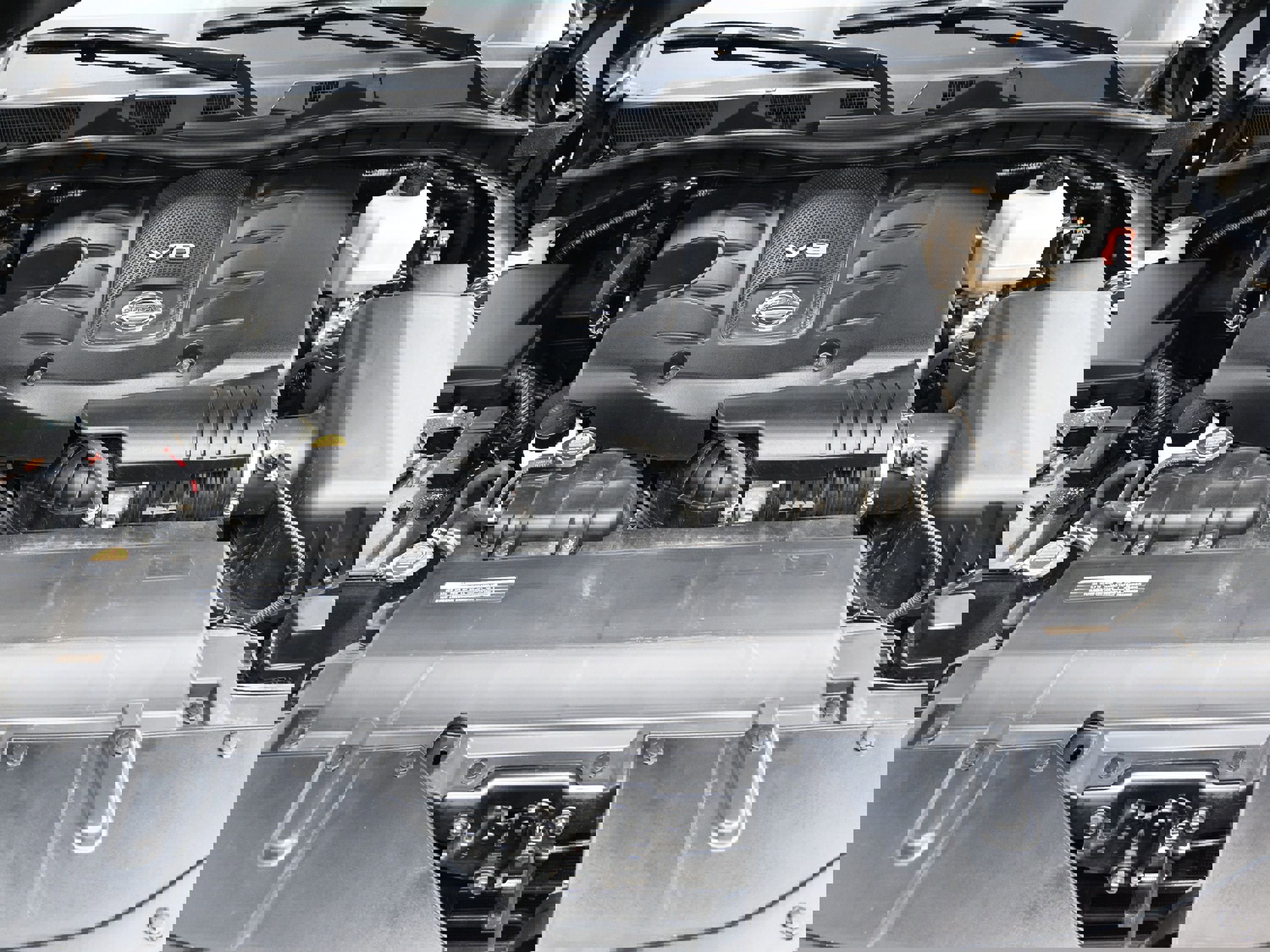 Used 2023 Nissan Armada SL image 28