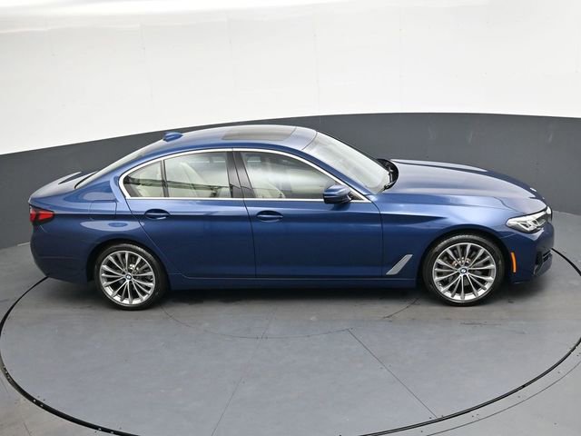 Used 2023 BMW 530i w/ Premium Package image 25