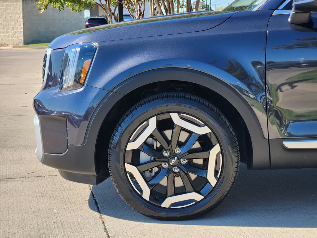 Certified 2025 Kia Telluride S AWD/4WD image 14