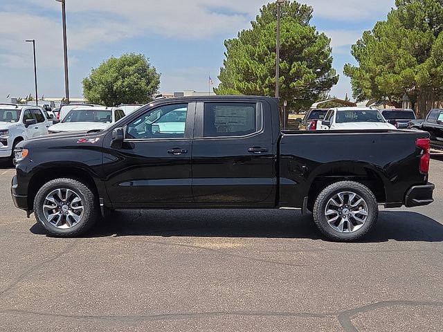 New 2026 Chevrolet Silverado 1500 RST w/ Z71 Off-Road Package AWD/4WD image 2