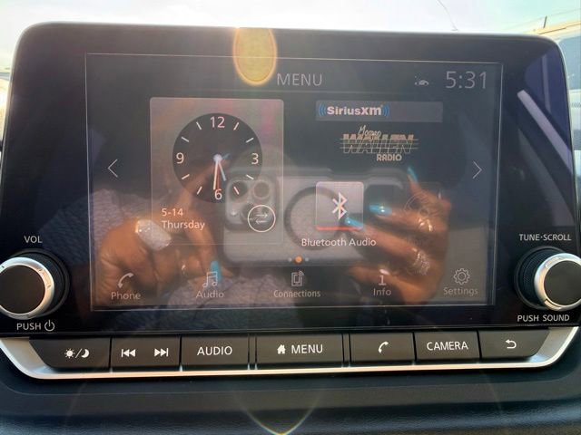 Used 2023 Nissan Rogue SV FWD image 29