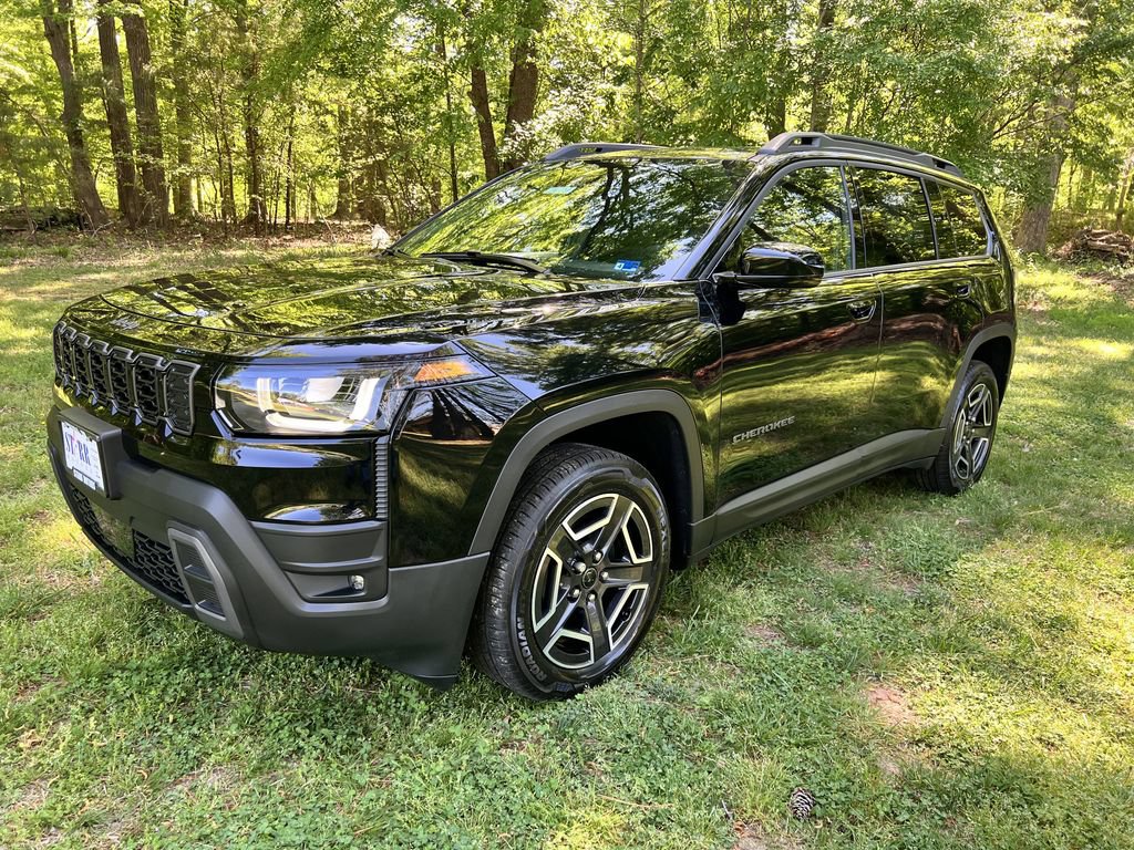 New 2026 Jeep Cherokee Laredo AWD/4WD image 7