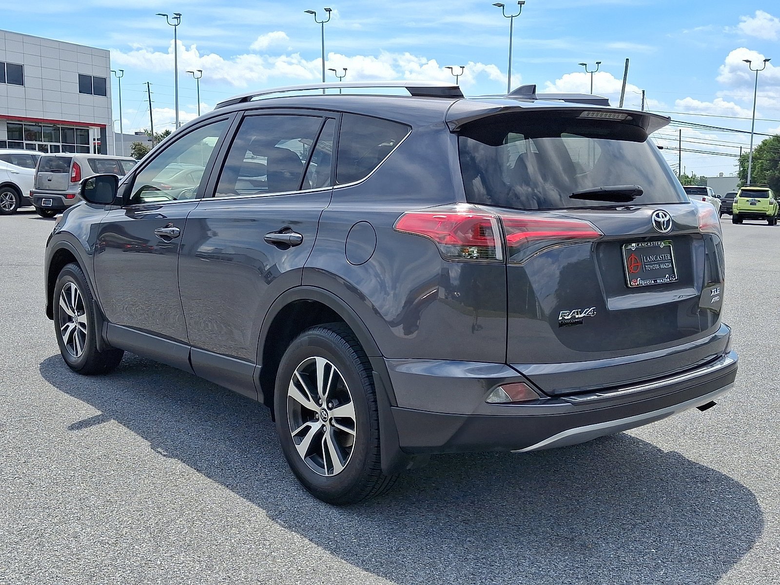 Used 2017 Toyota RAV4 XLE w/ All Weather Liner Package AWD/4WD image 5