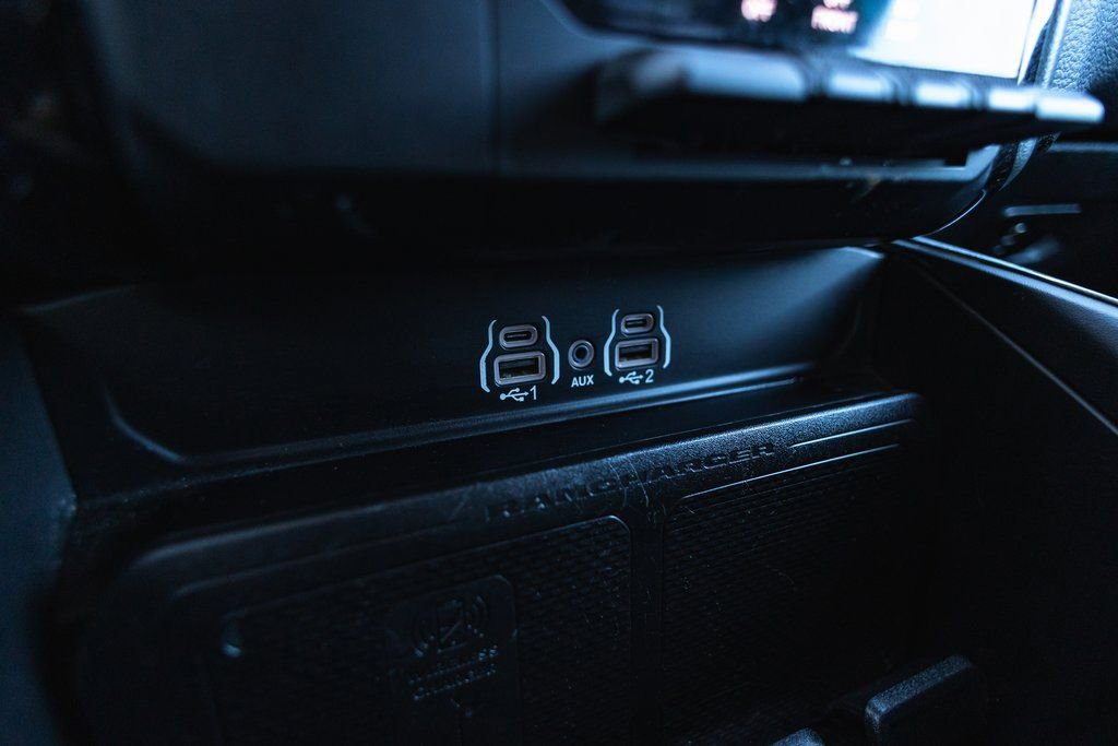 Used 2025 RAM 1500 Laramie image 22