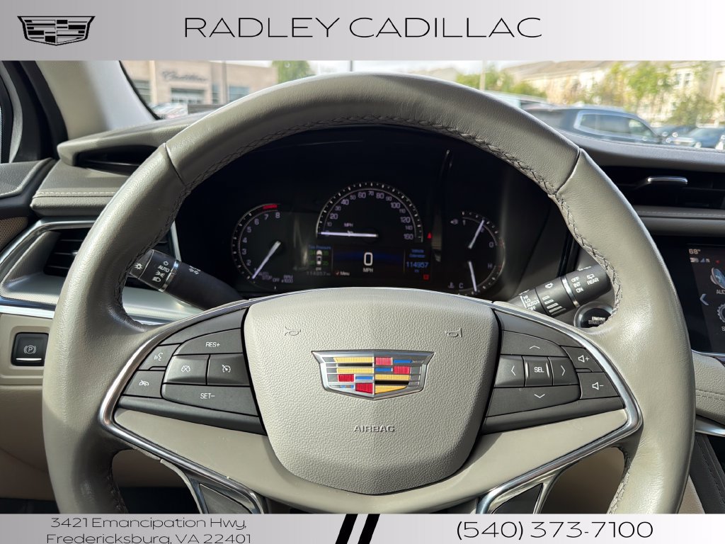Used 2018 Cadillac XT5 Luxury w/ Driver Awareness Package AWD/4WD image 5