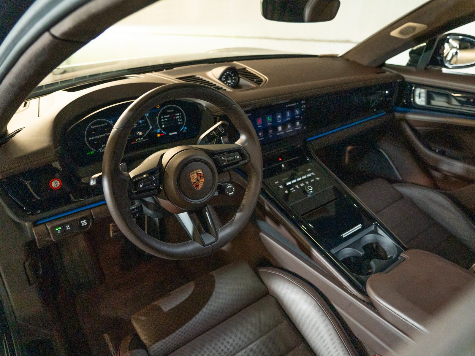 Certified 2026 Porsche Panamera GTS AWD/4WD image 4