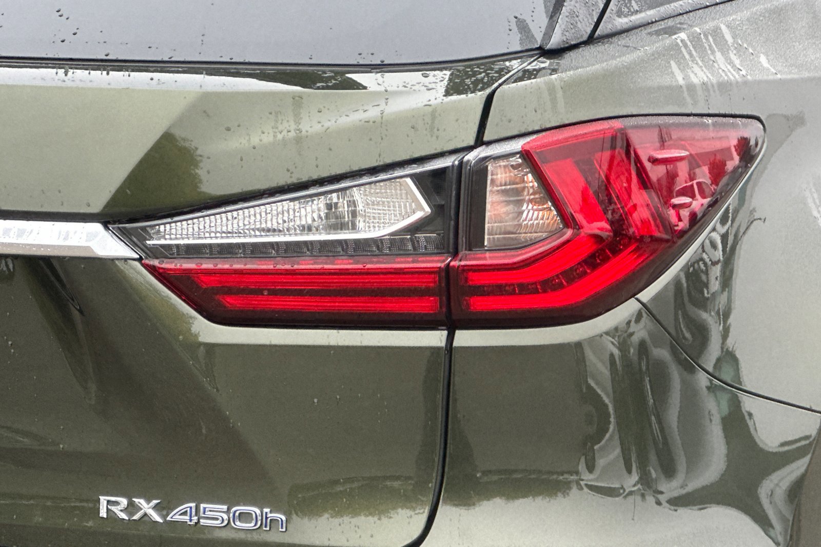 Used 2021 Lexus RX 450h AWD w/ Premium Package image 27