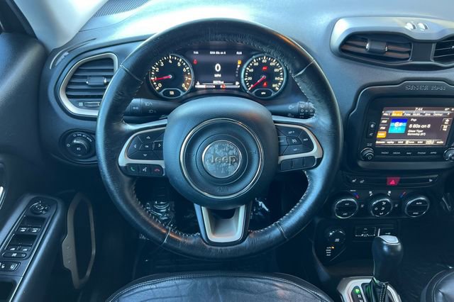 Used 2017 Jeep Renegade Limited image 18
