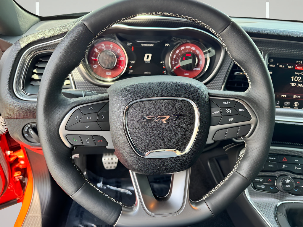 Used 2016 Dodge Challenger SRT Hellcat RWD image 19