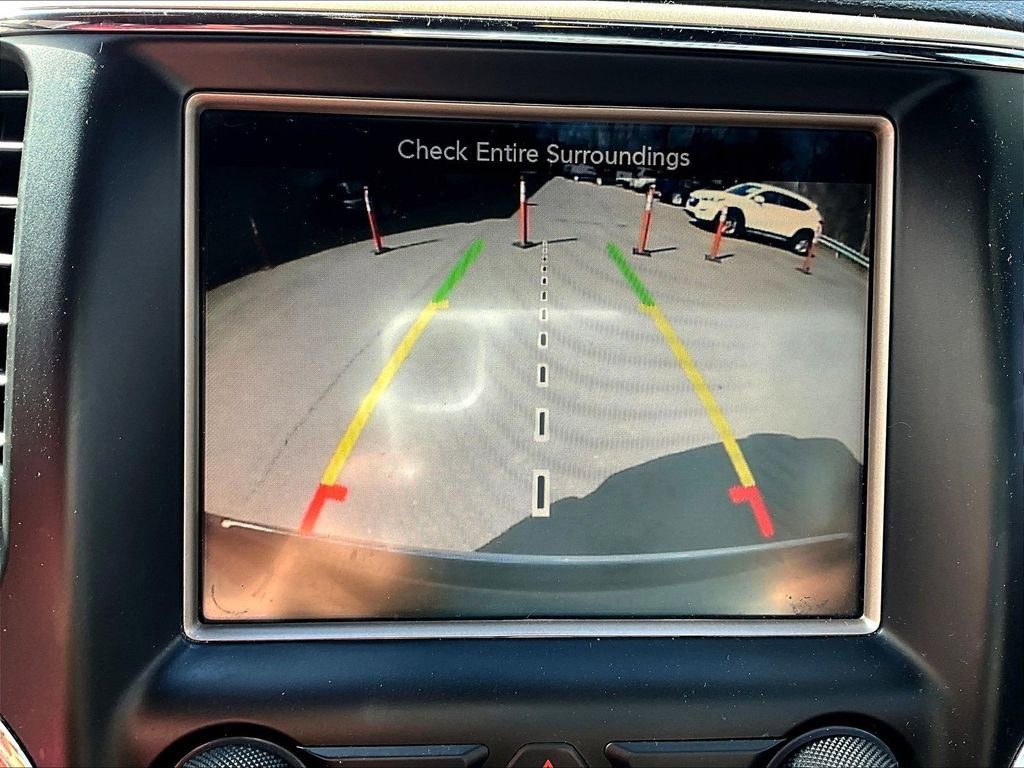 Used 2015 Jeep Grand Cherokee Limited image 18