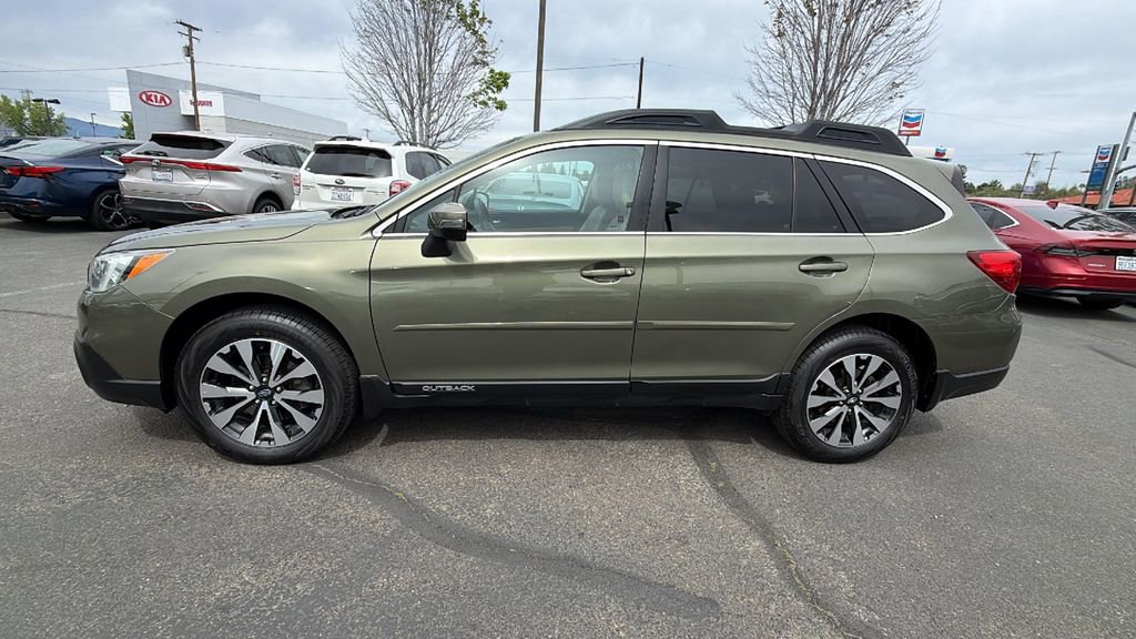 Used 2017 Subaru Outback 2.5i Limited image 7