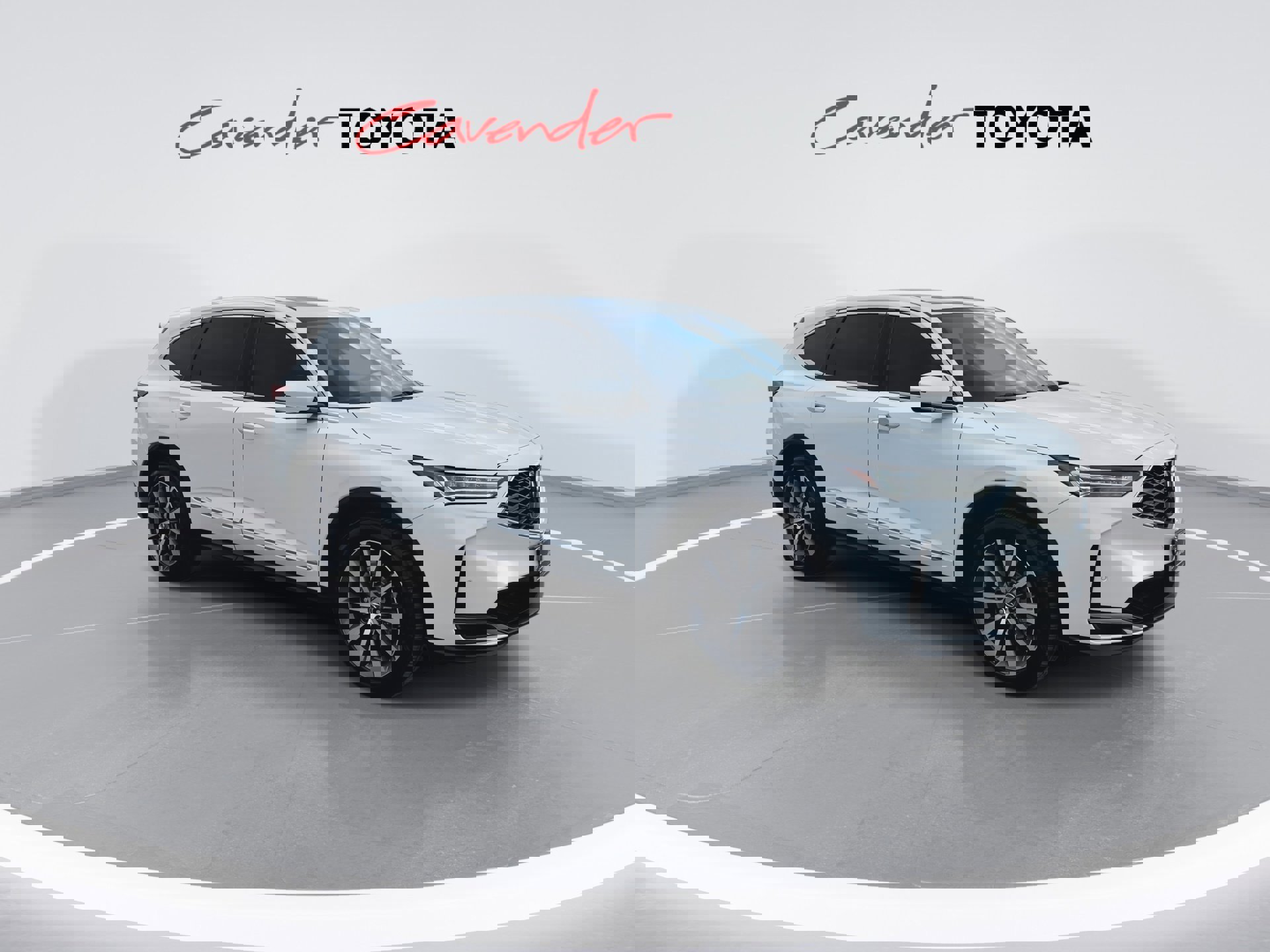 Used 2025 Acura MDX SH-AWD w/ Technology Package image 2