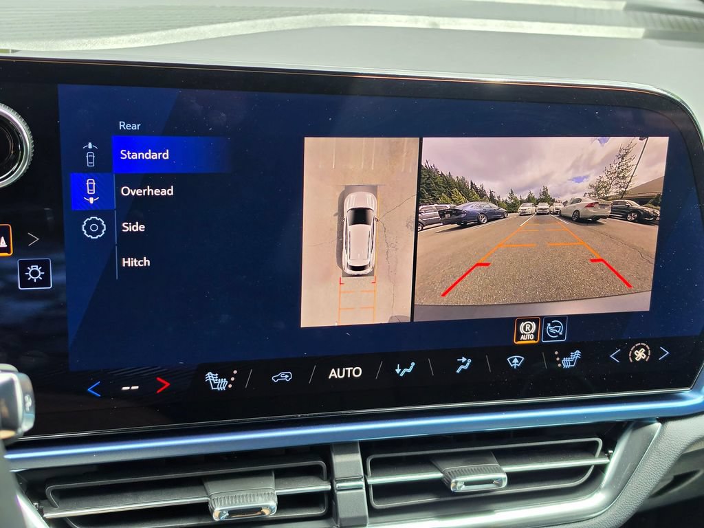 New 2026 Chevrolet Equinox EV LT AWD/4WD image 28