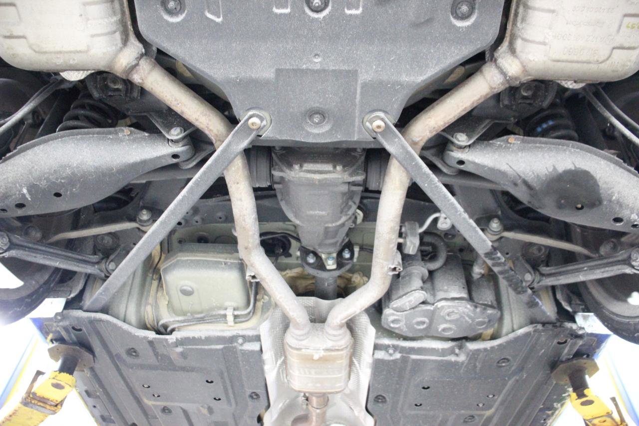 Used 2015 Mercedes-Benz SLK 250 image 97