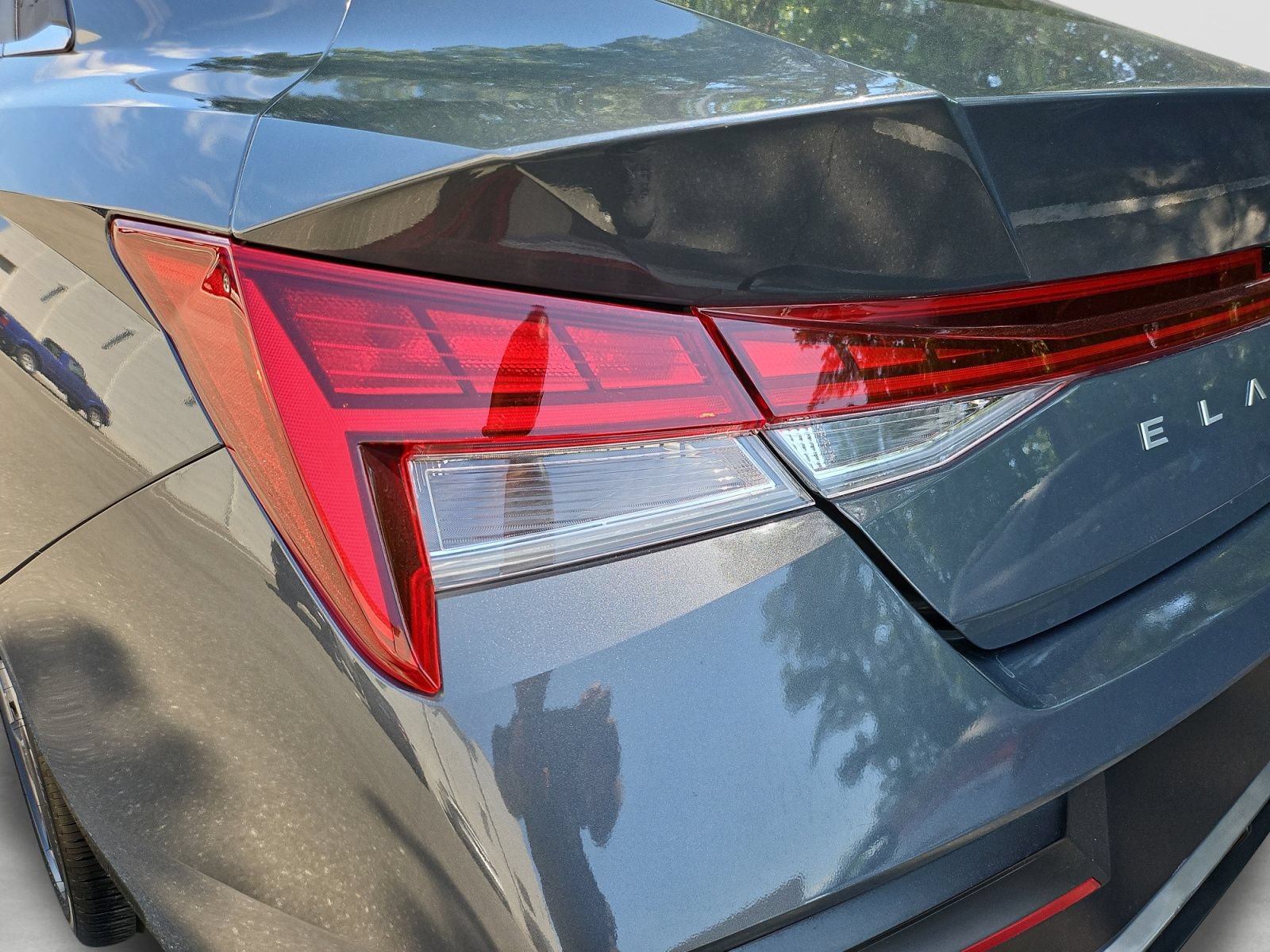Used 2025 Hyundai Elantra SEL FWD image 20