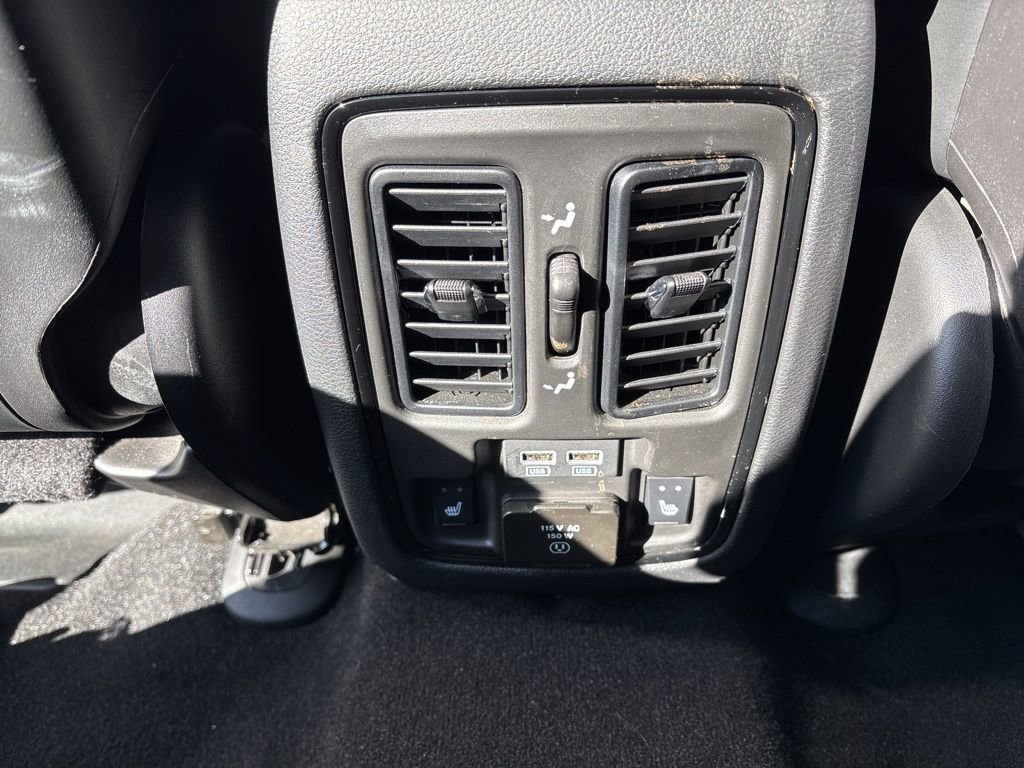 Used 2023 Dodge Durango SRT image 28