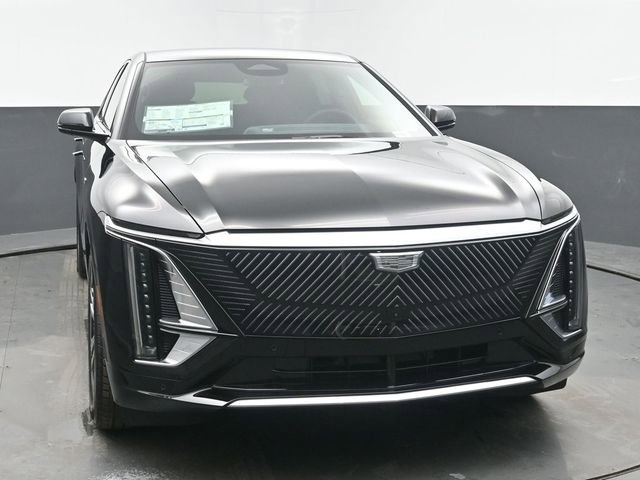 New 2026 Cadillac Lyriq Luxury image 8