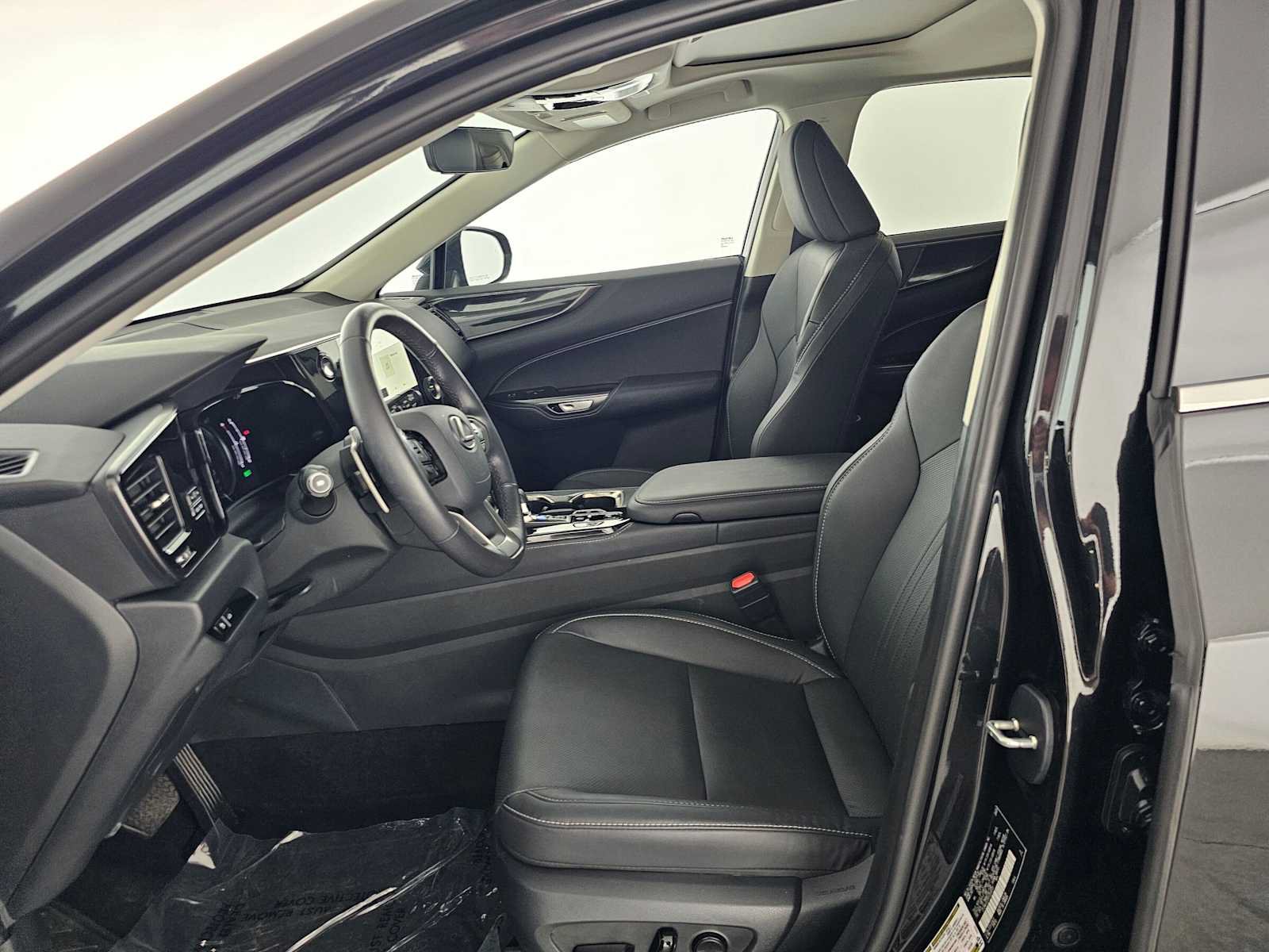 Certified 2026 Lexus NX 350h AWD w/ Accessory Package (2T) image 20