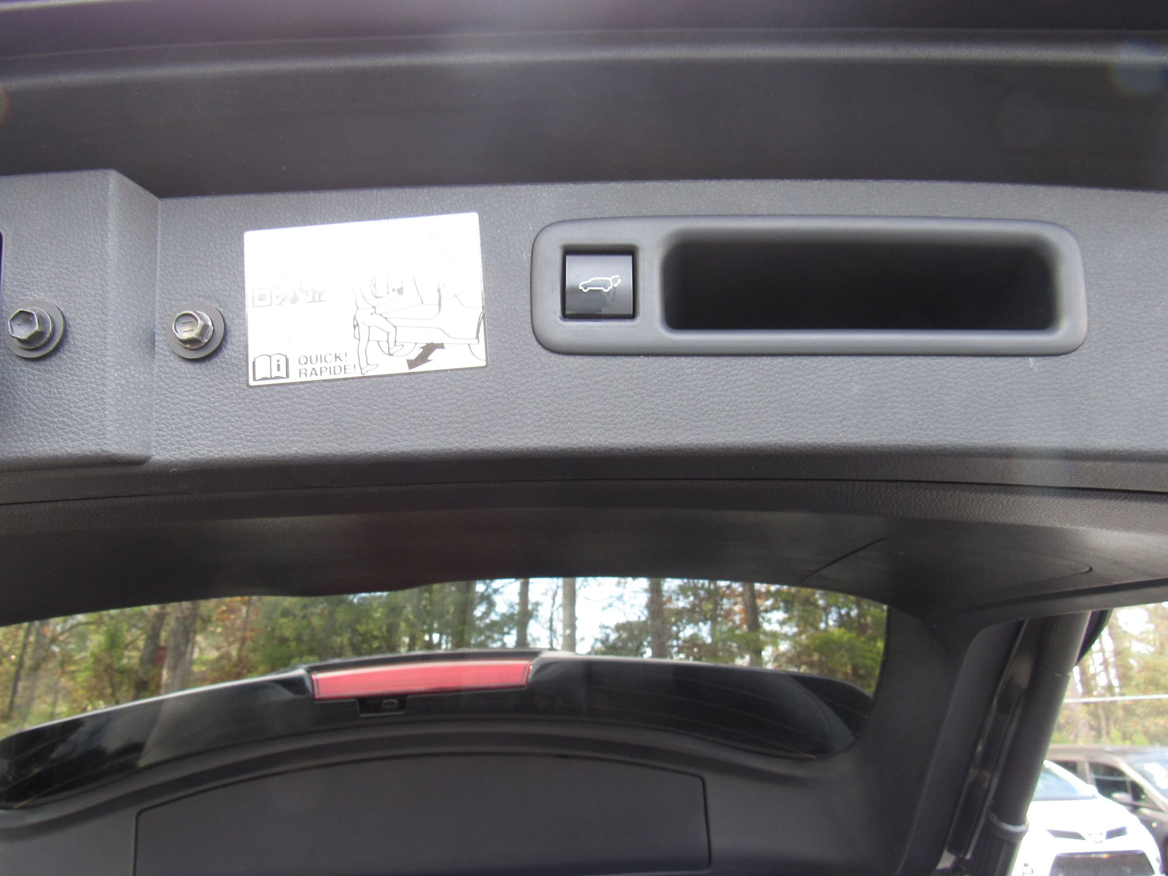 Used 2023 Toyota Highlander Bronze Edition image 29