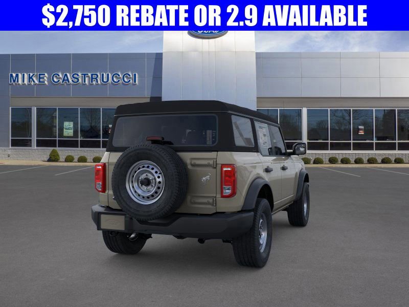 New 2025 Ford Bronco 4-Door image 8