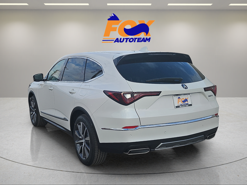 Used 2026 Acura MDX w/ Technology Package FWD image 3