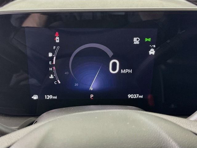 Used 2025 Buick Encore GX Sport Touring w/ Advanced Technology Package FWD image 13